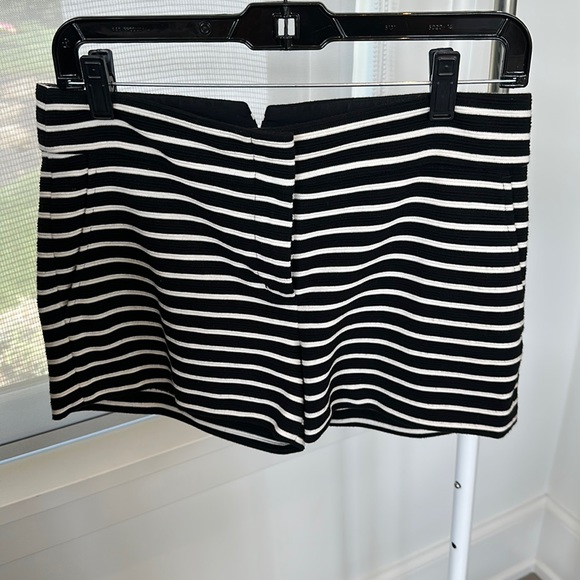 BCBG MaxAzria black and white striped shorts - Picture 2 of 4